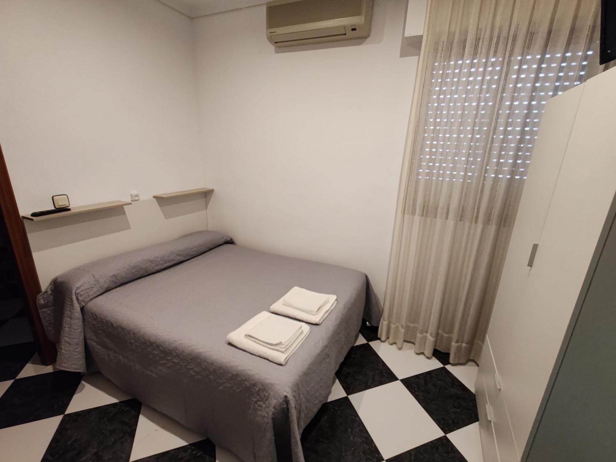 Hostal Los Amigos Siruela ภายนอก รูปภาพ
